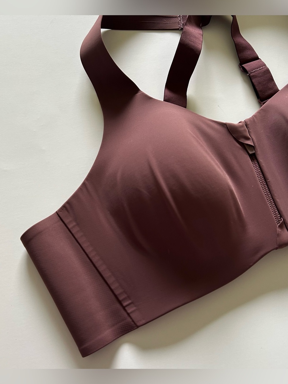 Knix Catalyst Front Zip Molded Wireless Sports Bra - Picture 3 of 9